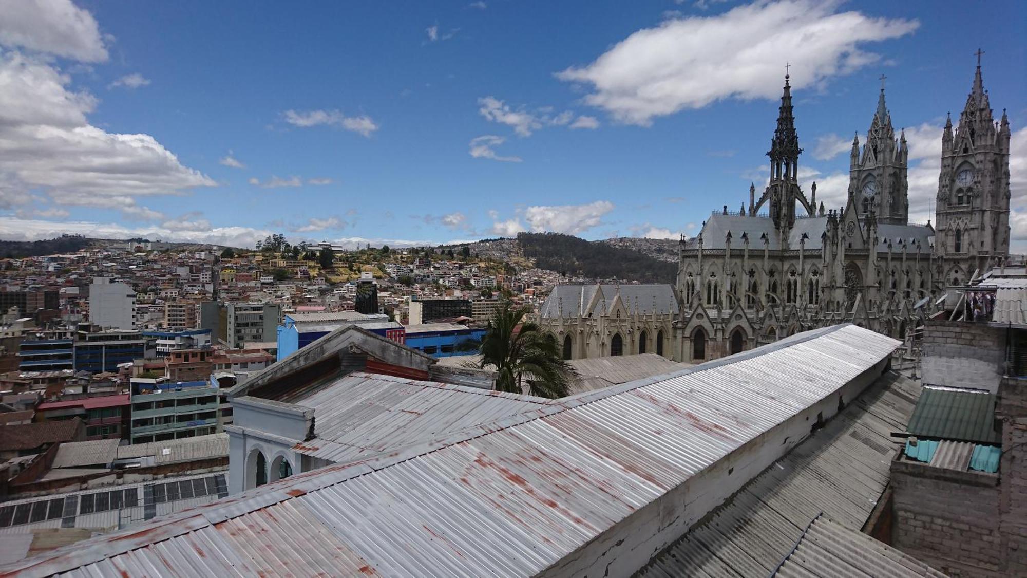 Tin House Quito Hotel ภายนอก รูปภาพ