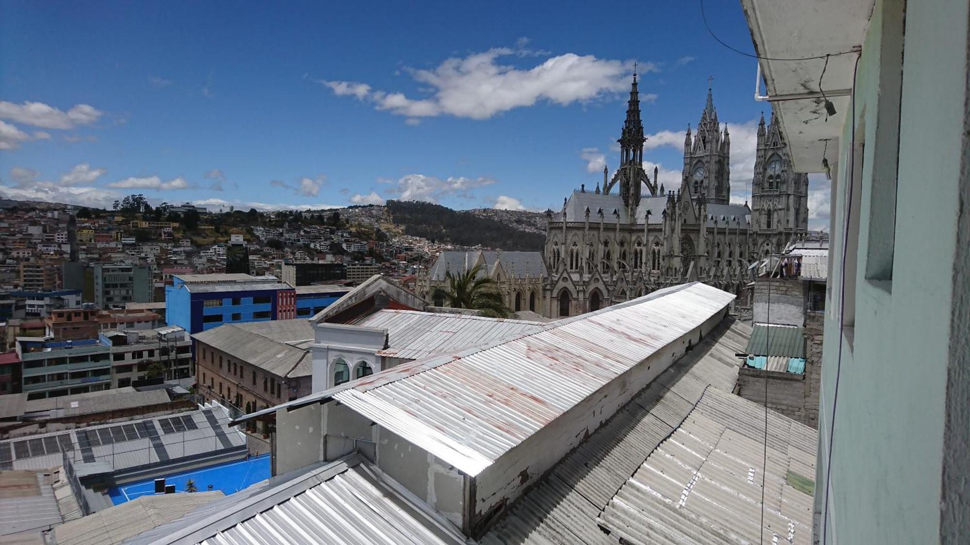 Tin House Quito Hotel ภายนอก รูปภาพ